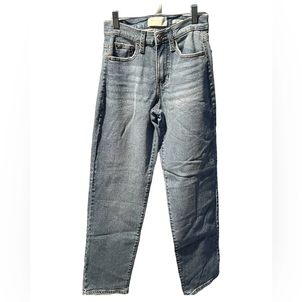 Celebrity Pink Medium Blue Denim Jeans Relaxed Fit Straight Leg 0/24 - Picture 1 of 4
